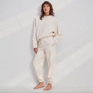 Cozy Fleece Crew in Soft White Size Medium